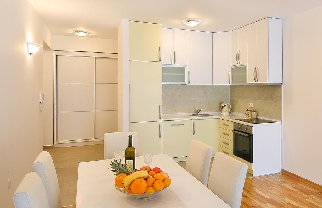 Apartments Pegasus Lux Budva Zimmer foto